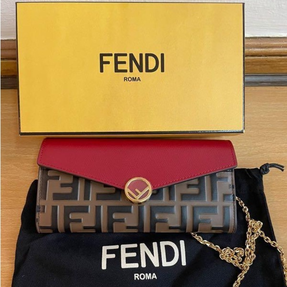 Fendi Wallet on Chain